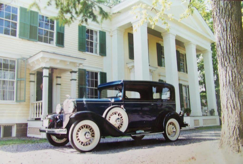 Oakcliff Bed And Breakfast Halfmoon Εξωτερικό φωτογραφία
